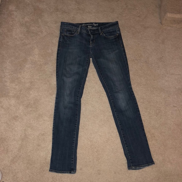 American Eagle Stretch Low Rise Size 2 Jeans
